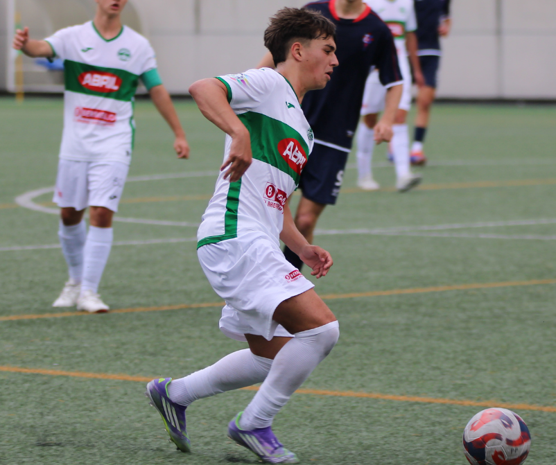 Nico anotou os dous goles pabellonistas